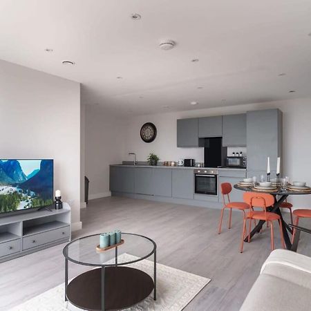 Fantastic 3 Bedroom Manchester Apartment Buitenkant foto